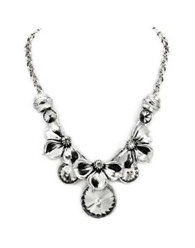 LO1872-16 - White Metal Antique Silver Necklace Top Grade Crystal Jet
