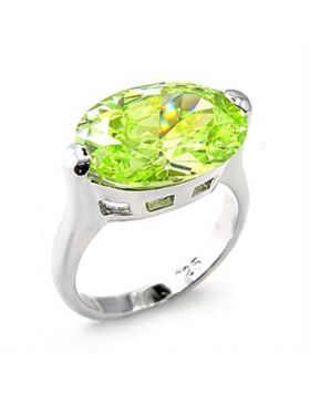 6X182-7 - 925 Sterling Silver Rhodium Ring AAA Grade CZ Apple Green color