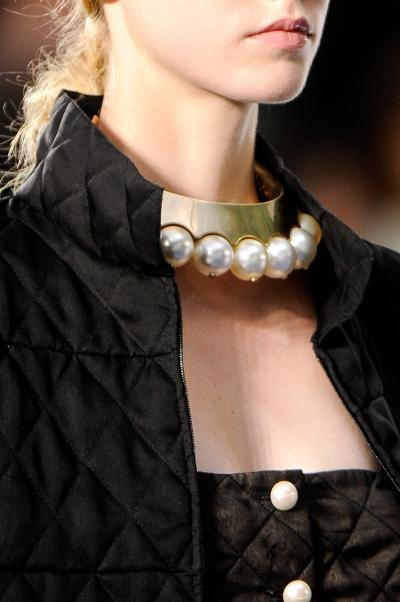 Statement Pearl Jewelry Is a Big Summer Mood